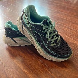 Hoka One One Clifton 3 running shoes